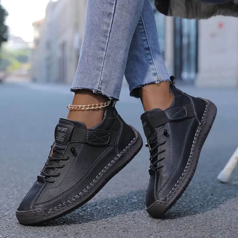 Mia Ortopedic Sneakers