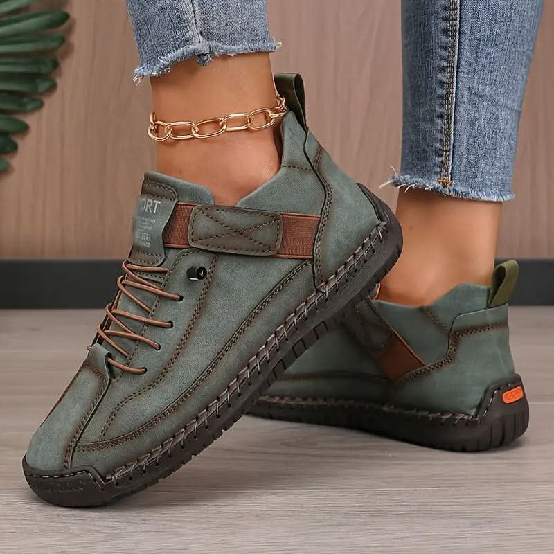 Mia Ortopedic Sneakers