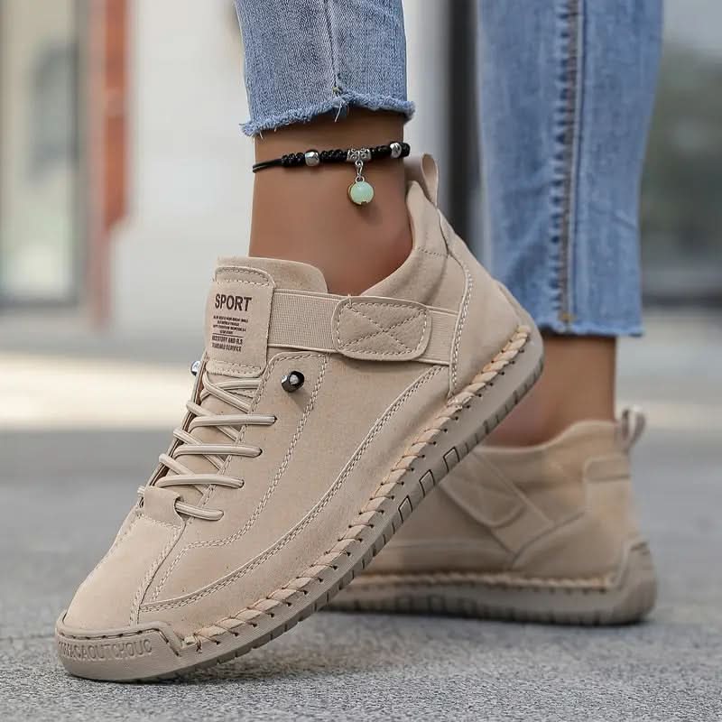 Mia Ortopedic Sneakers
