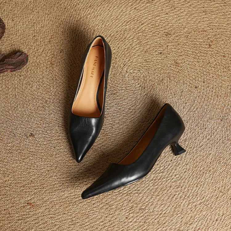 SARAH | REFINED POINTED TOE PUMPS